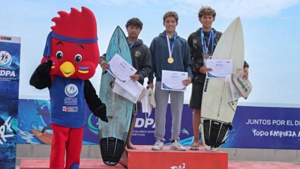 juegos escolares surf