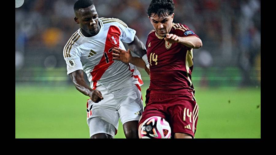 paolo guerrero orejas perú venezuela