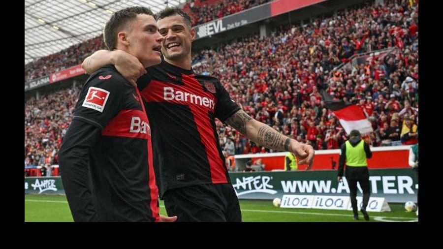 BAYER LEVERKUSEN