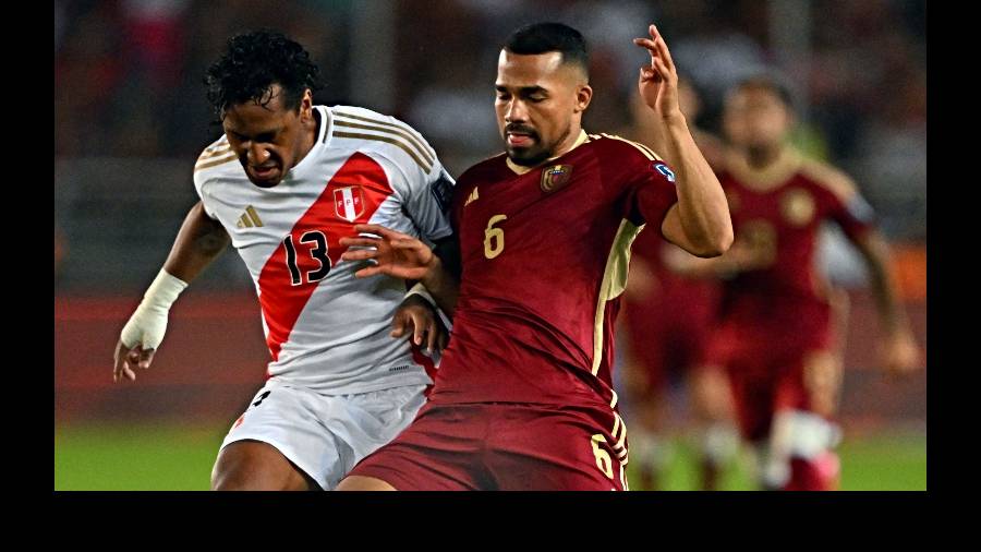 paolo guerrero orejas perú venezuela
