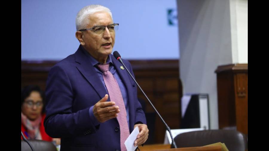 Héctor Acuña