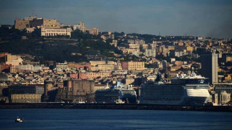Nápoles  azotada por temblores  