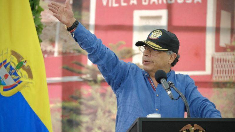  Colombia comienza la repatriación de deportados desde EE. UU.