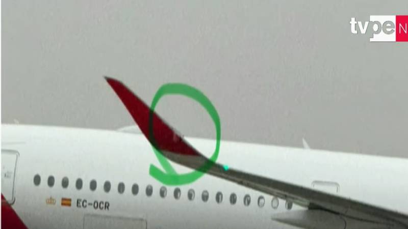 Avión Aeropuerto de Pisco
