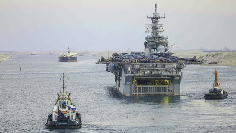 Estados Unidos envía buques de guerra a Israel