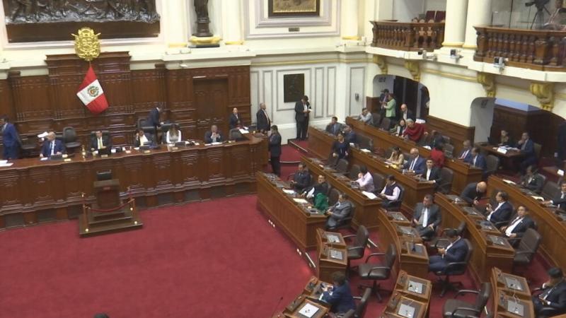 Congreso Pleno del Congreso Comisión de Ética Heidy Juárez recorte de sueldos Alejandro Soto Presidente del Congreso