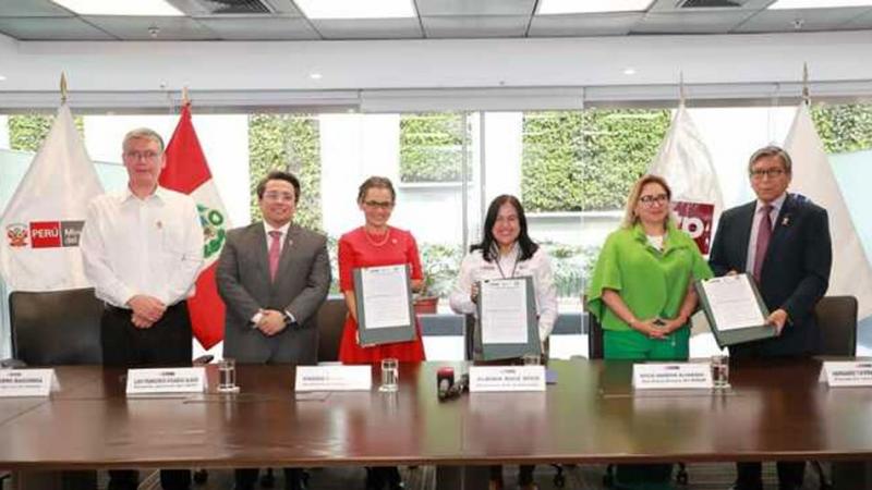 IRTP, Minam e IGP suscriben convenio de cooperación interinstitucional