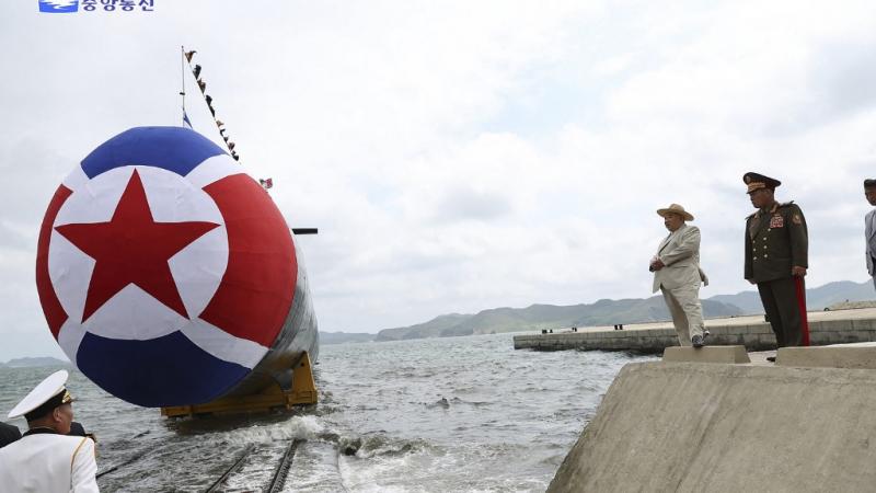 corea del norte submarino