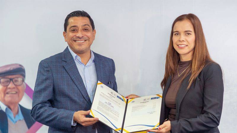 ONP certificación internacional