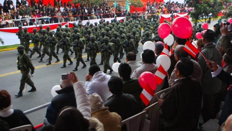 Fiestas Patrias Desfile Cívico Militar Av. Brasil recomendciones PNP