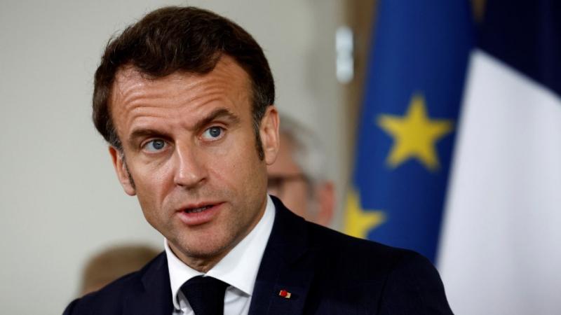 Francia: envían trozo de dedo en una carta al presidente Emmanuel Macron
