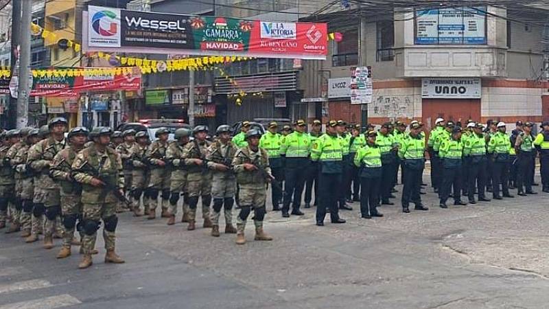 pnp militares soldados policías 