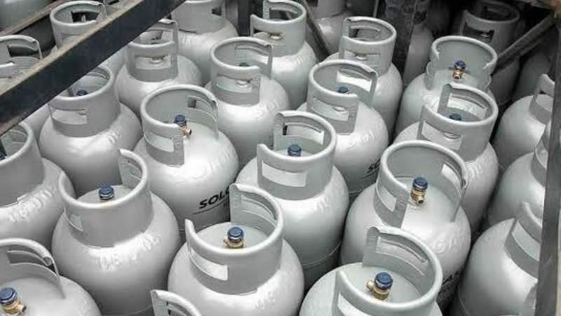 ALZA DE GAS