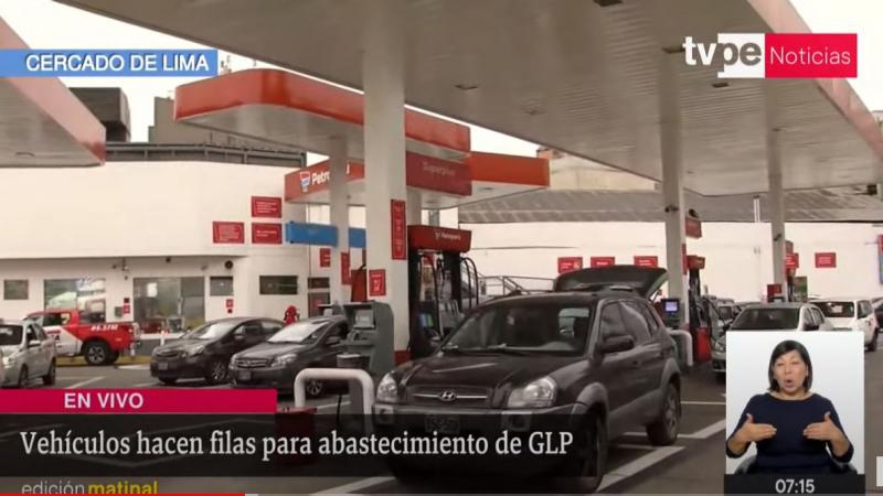 Cercado de Lima: conductores forman larga cola en grifo para abastecerse de GLP