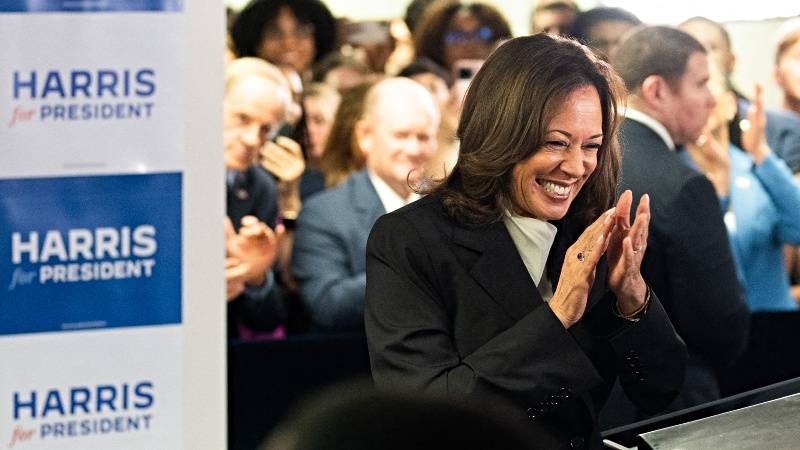 kamala harris trump Biden