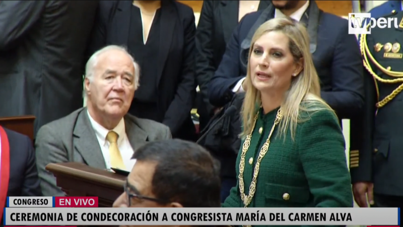 María del Carmen Alva