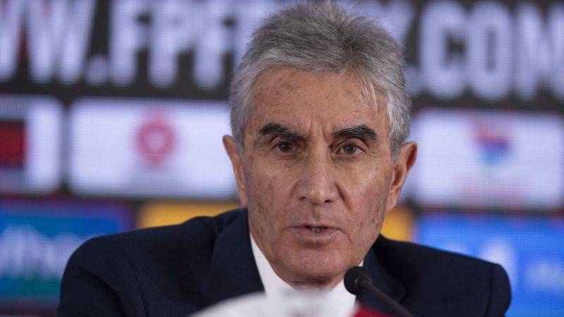 Juan Carlos Oblitas se pronuncia tras detención de Agustín Lozano