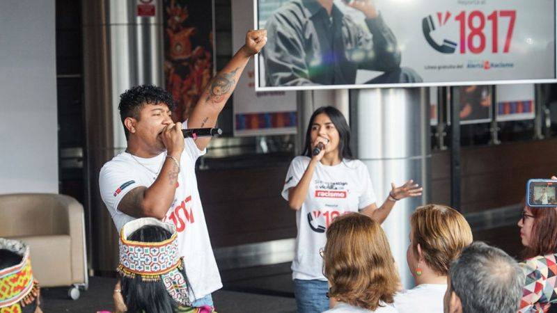 Línea para denunciar actos de discriminación etnico-racial