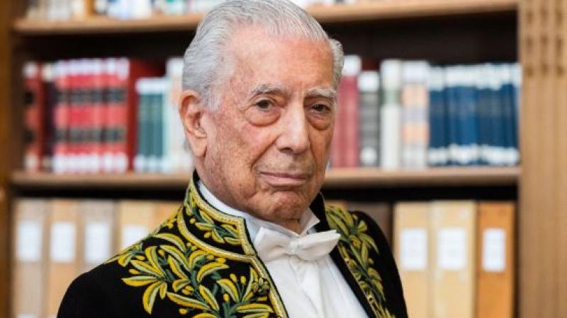 Mario Vargas Llosa  se retira de la literatura  