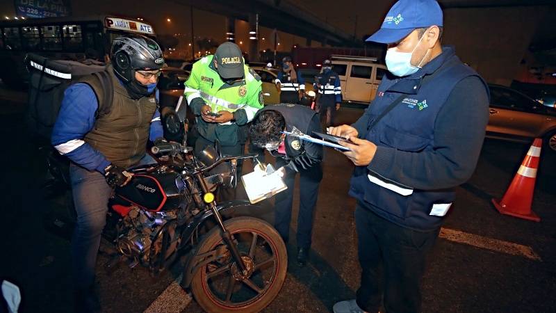 migrantes irregulares venezolanos migraciones
