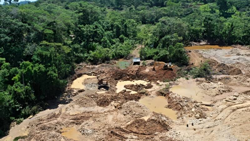 minería ilegal oro armas tráfico de personas