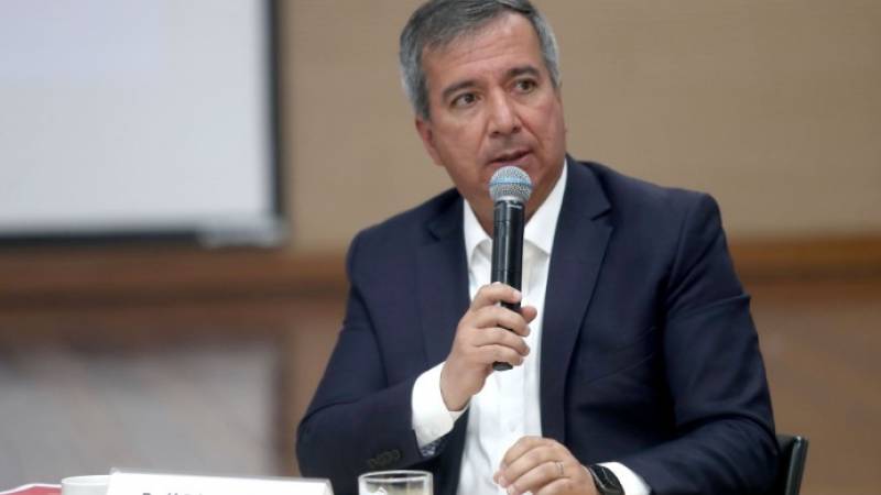 Comisión del Congreso  ministro de Transportes  vuelos