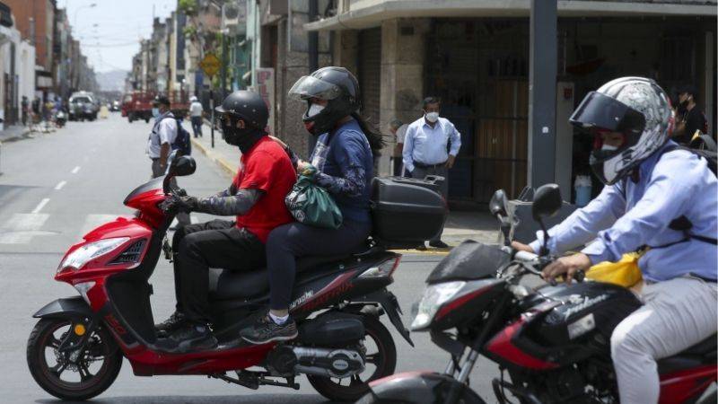 restricción a motos