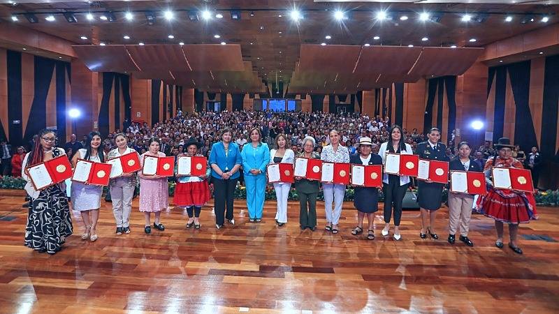 mujer mujeres igualdad de género mimp