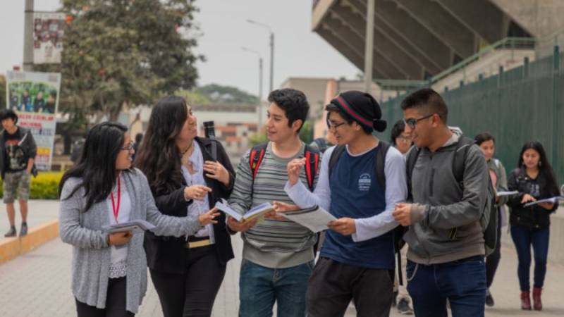 Becas para Brasil