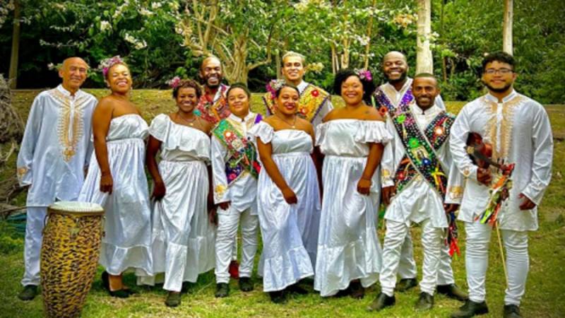 Familia Ballumbrosio presenta "Tradiciones de mi pueblo"