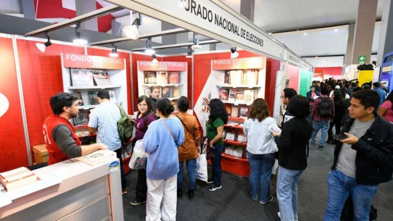 JNE ofrece su diversa producción editorial