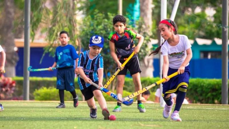 Escolares ingresarán gratis a clubes metropolitanos