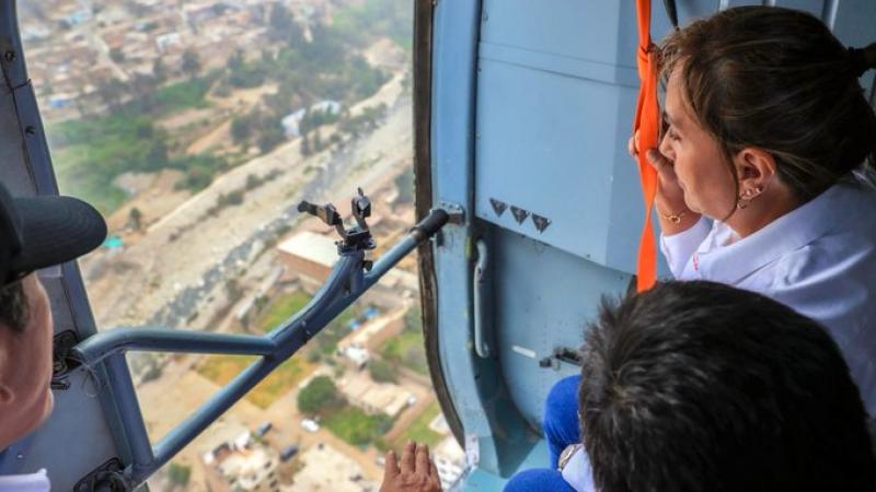 Dina Boluarte sobrevuelo supervisión obras fenómeno El Niño