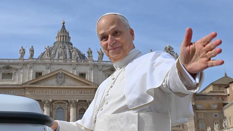 Papá León papa León XIV perú dina boluarte josé jerí