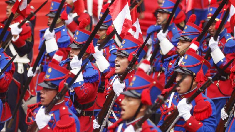 PARADA MILITAR EN VIVO