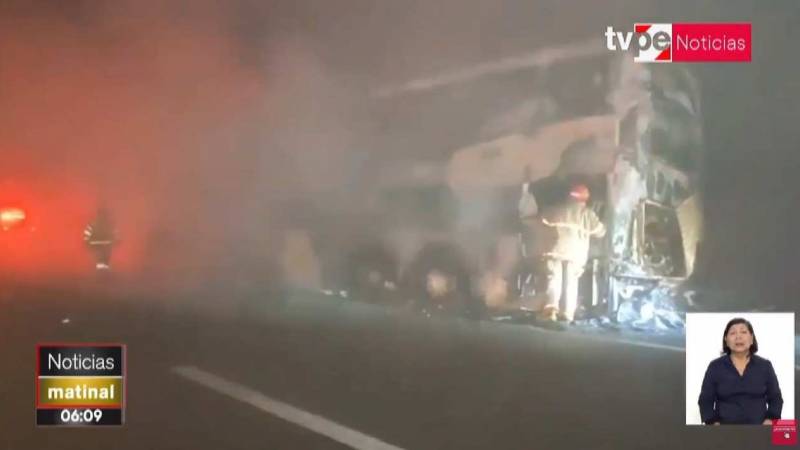 Pasamayo triple choque incendio