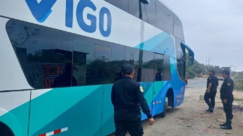 Ecuador buses límite Tumbes