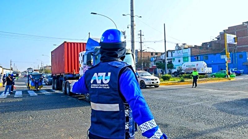 Atu línea 2 del metro de Lima tren callao