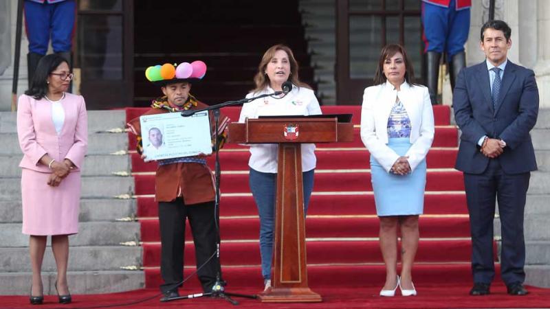 Presidenta Boluarte  Gobierno  población vulnerable