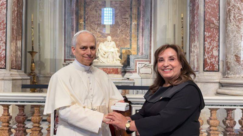 Presidenta Dina Boluarte