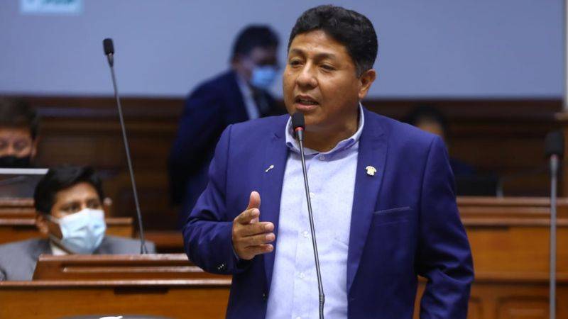Raúl Doroteo expulsado de Acción Popular