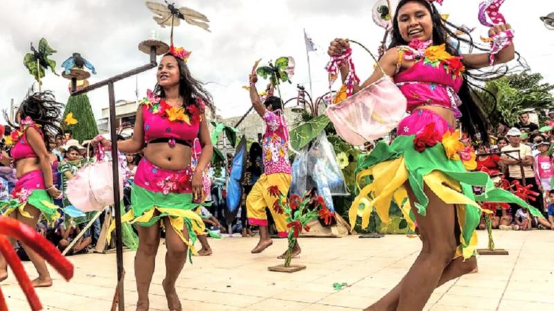 Selva peruana Fiesta de San Juan Pucallpa Iquitos Laguna de Larinacocha juane chicha