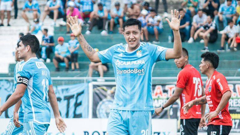 Sporting Cristal venció 12-0 a Unión Comercio en Tarapoto.