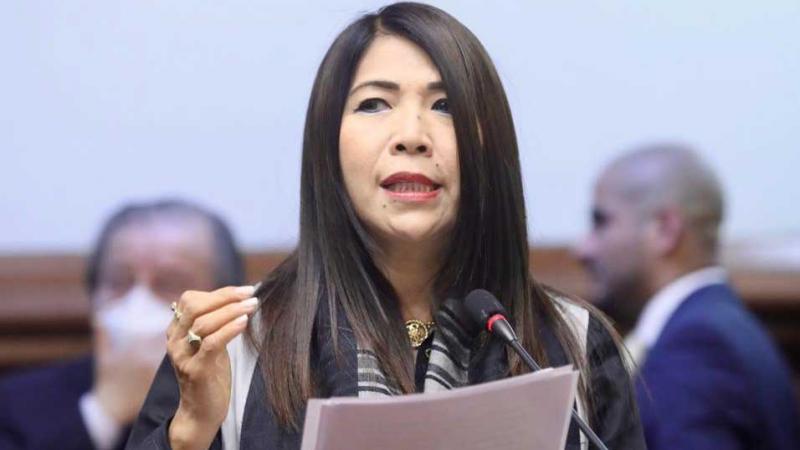 María Cordero Jon Tay: Subcomisión aprueba suspender e inhabilitar a congresista por 10 años 