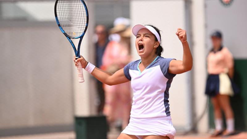 Tennis Lucciana Pérez Alarcón Wimbledon Junior Subcampeona de Roland Garros