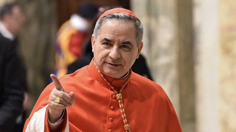 El cardenal Becciu es condenado a 5 años y medio de cárcel por fraude financiero