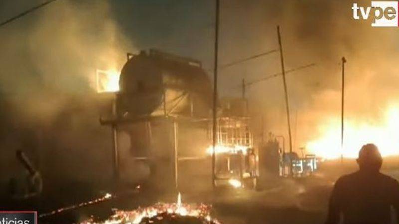 voraz_incendio_en_lurigancho-chosica.jpg