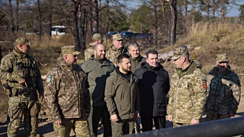 Zelenski intensfica su contrataque militar y afirma que Ucrania no negociará con "terroristas".
