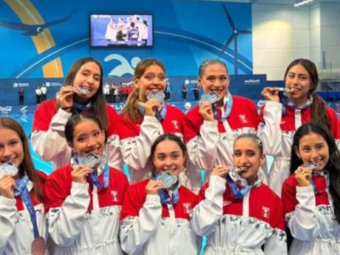 Seleccion natación artística