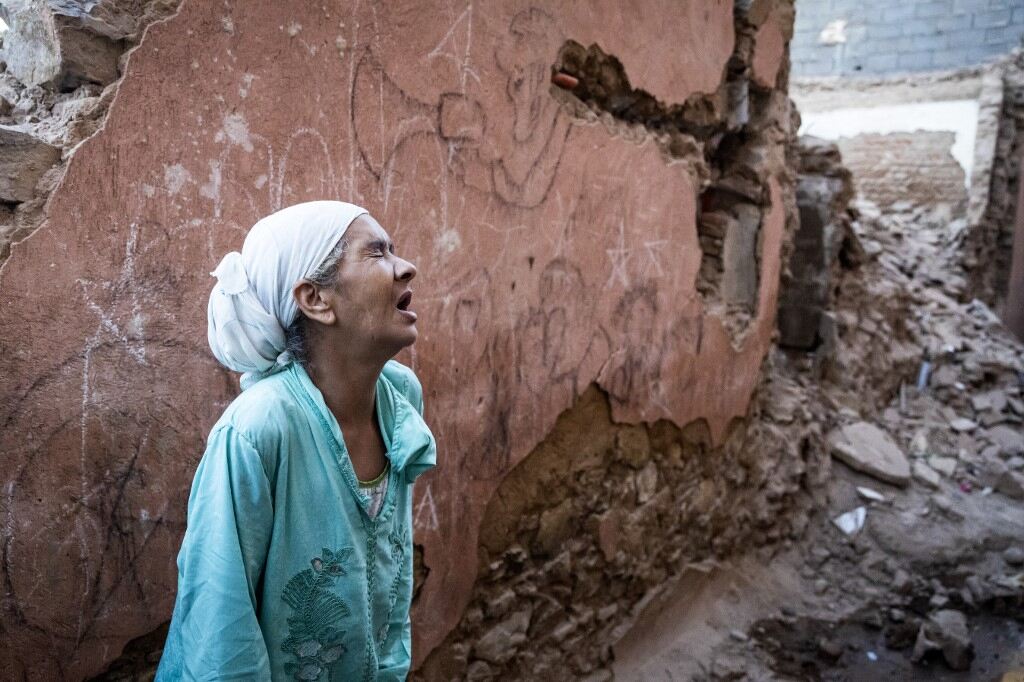 Terremoto deja miles de muertos en Marruecos.